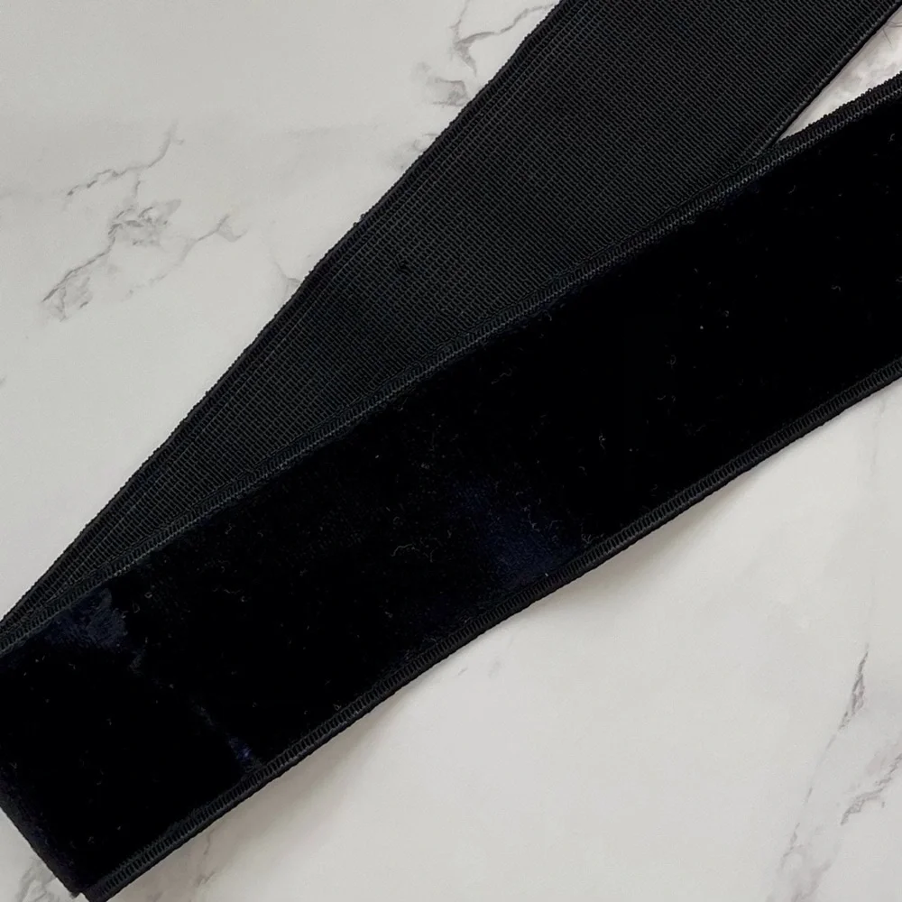 Charmant Beverly Hills Black velvet stretch belt & black, gold & crystal buckle - Picture 5 of 8
